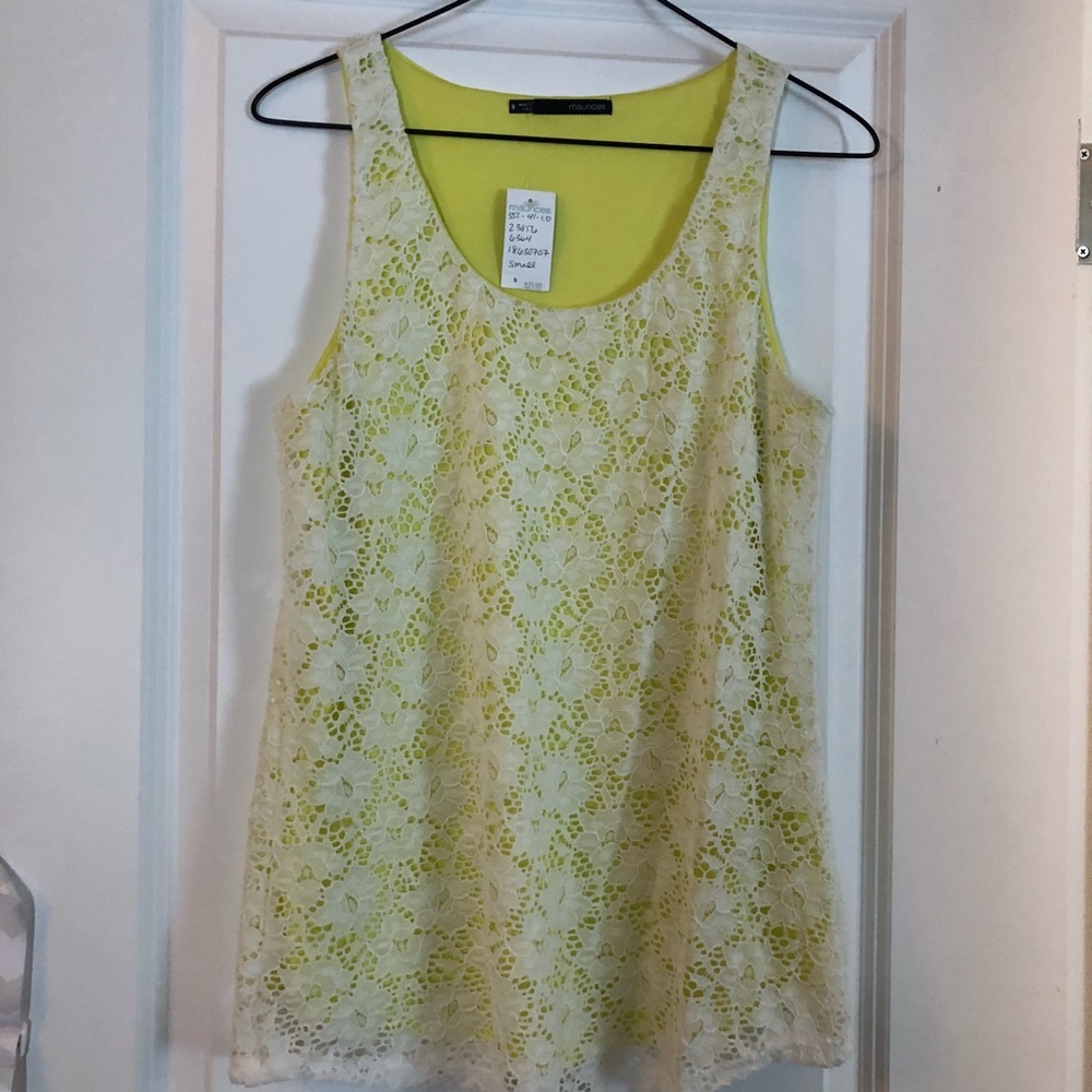Maurices white crochet w/ yellow under layer tank